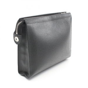 Louis Vuitton Taiga Pochette Voyage MM  Leather Clutch Bag