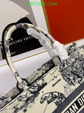 Christian Dior Bags Bags - The Tote   030