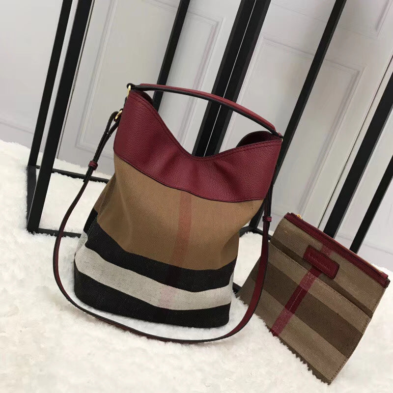 Burberry Bags - Bagsattire   539