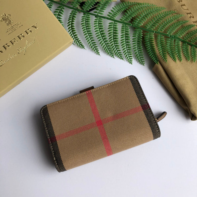 Burberry Bags - Bagsattire   470