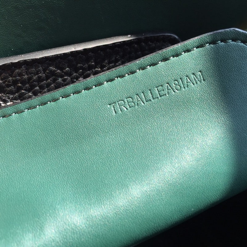 Burberry Bags - Bagsattire   451