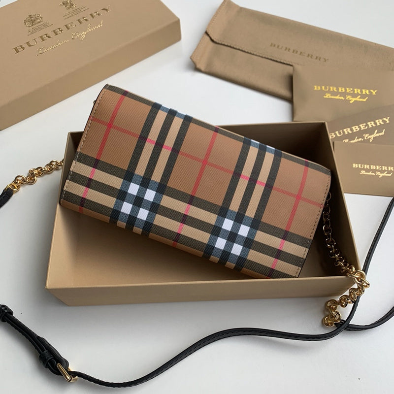 Burberry Bags - Bagsattire   659