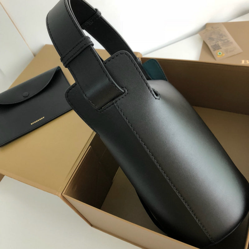 Burberry Bags - Bagsattire   338