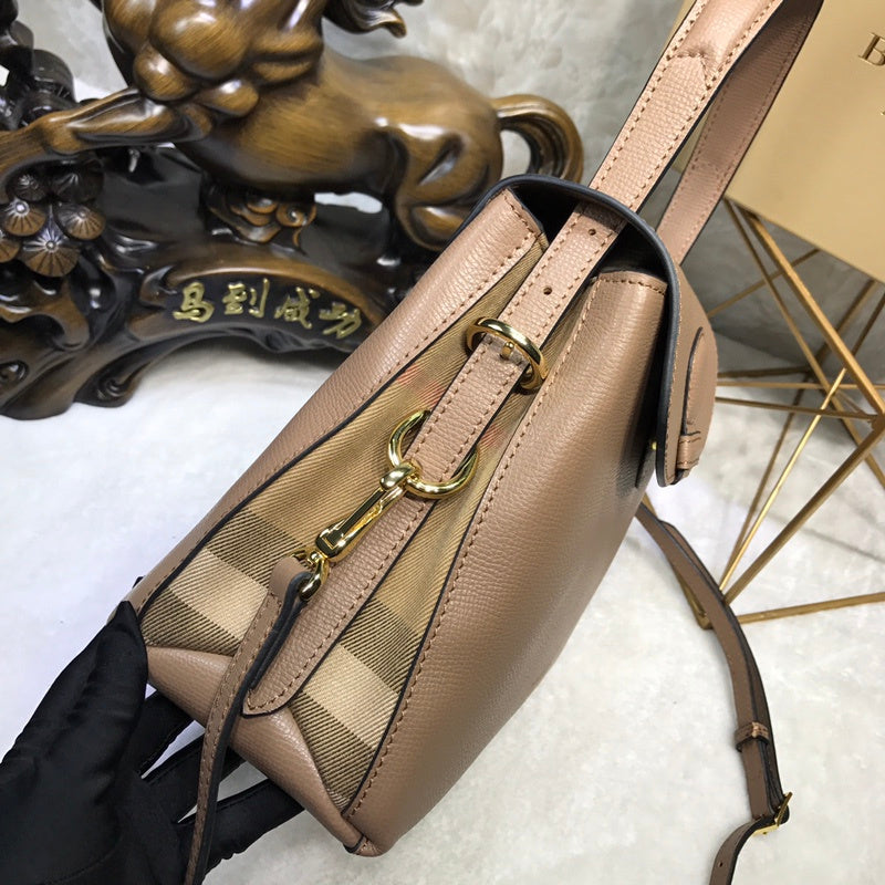 Burberry Bags - Bagsattire   253