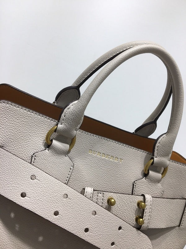 Burberry Bags - Bagsattire   367