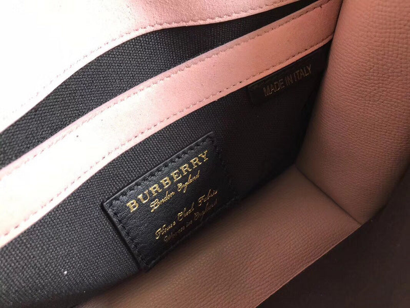Burberry Bags - Bagsattire   476