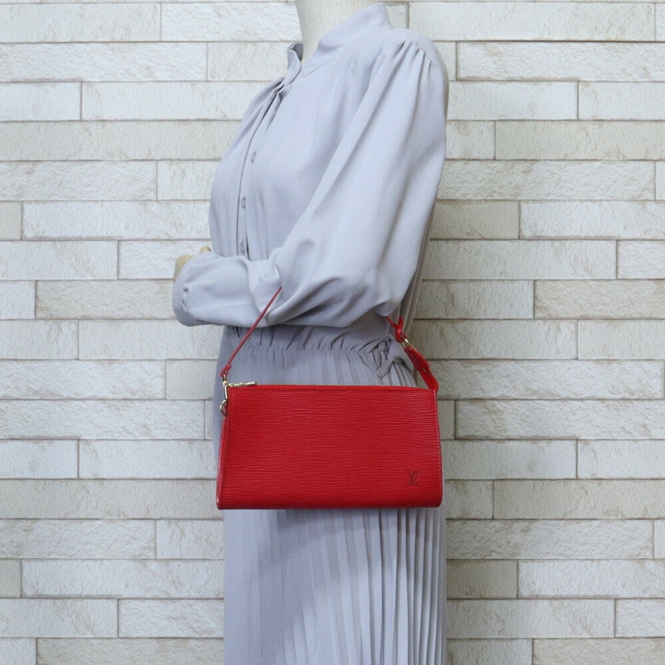Louis Vuitton Pochette Accessoire  Leather Clutch Bag
