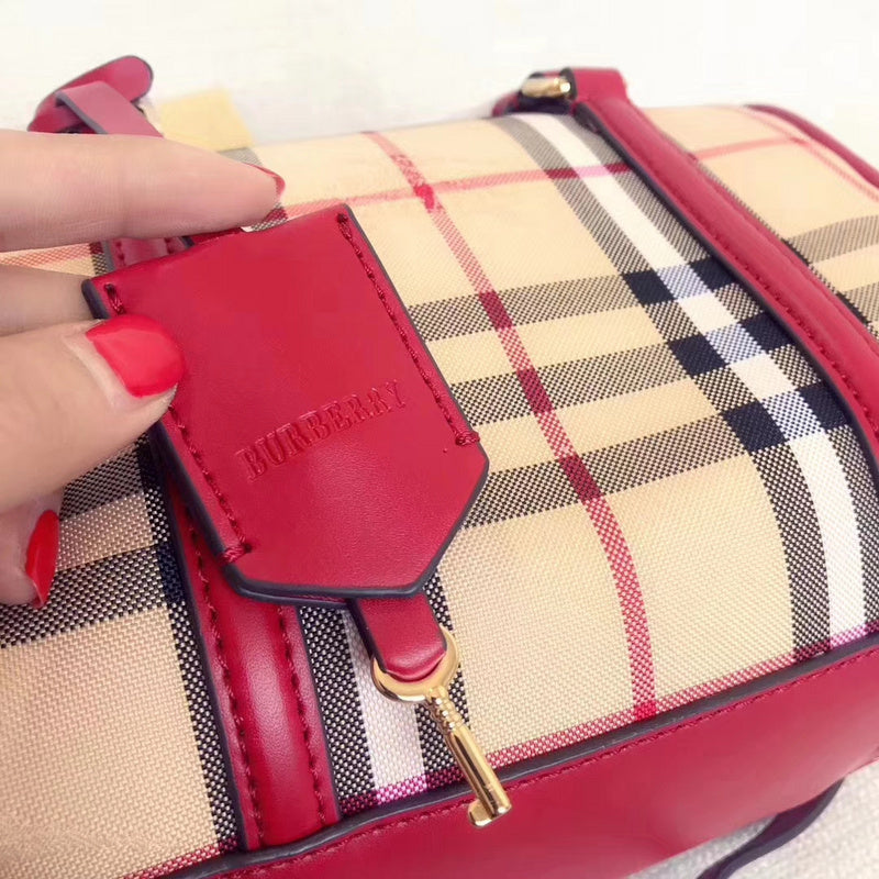 Burberry Bags - Bagsattire   274