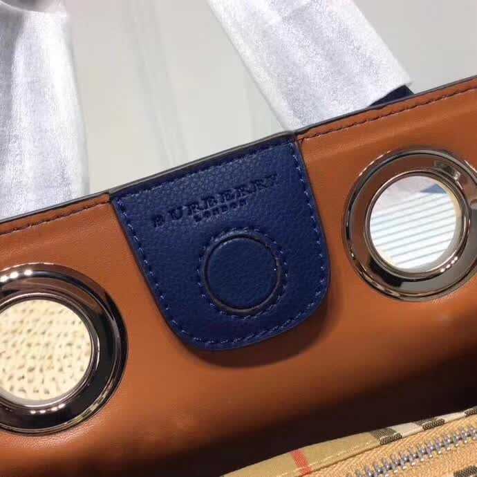 Burberry Bags - BG Bags - 1077