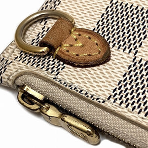 Louis Vuitton Neverfull  Canvas Clutch Bag