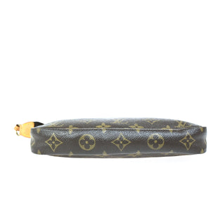 Louis Vuitton Pochette Accessoires  Canvas Clutch Bag
