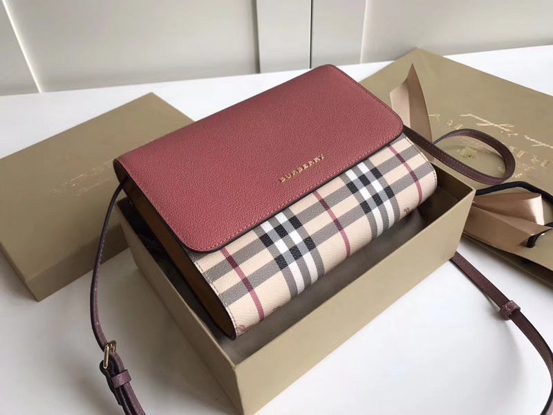 Burberry Bags - Bagsattire   485