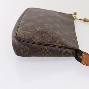 Louis Vuitton Pochette Accessoire  Canvas Clutch Bag