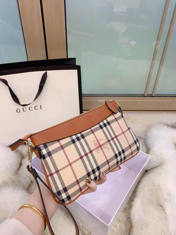 Burberry Bags - Bagsattire   218