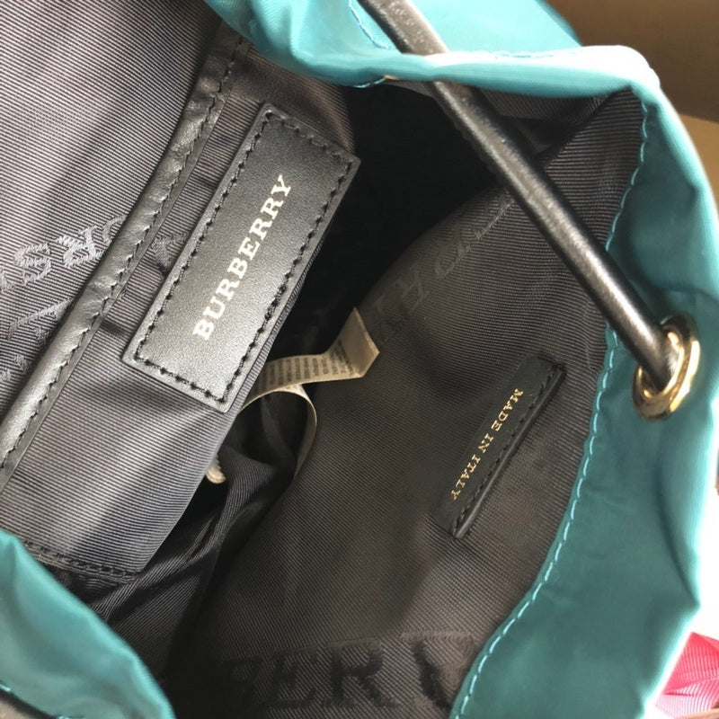 Burberry Bags - Bagsattire   283