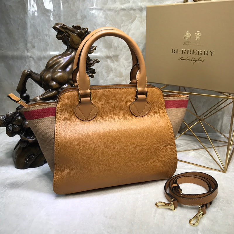 Burberry Bags - Bagsattire   417