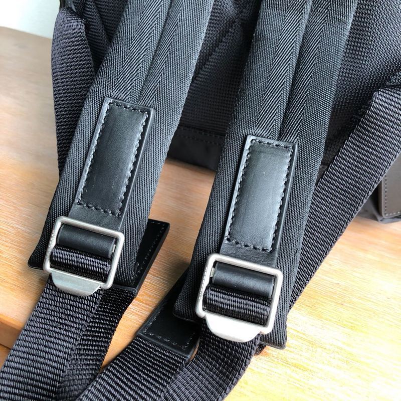 Burberry Bags - Bagsattire   673