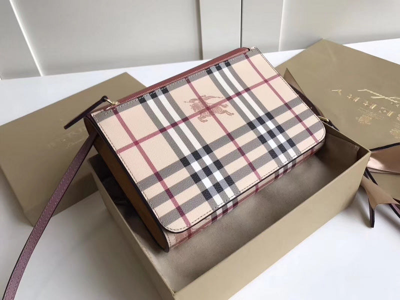 Burberry Bags - Bagsattire   485