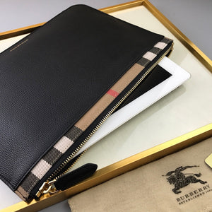 Burberry Bags - Bagsattire   225