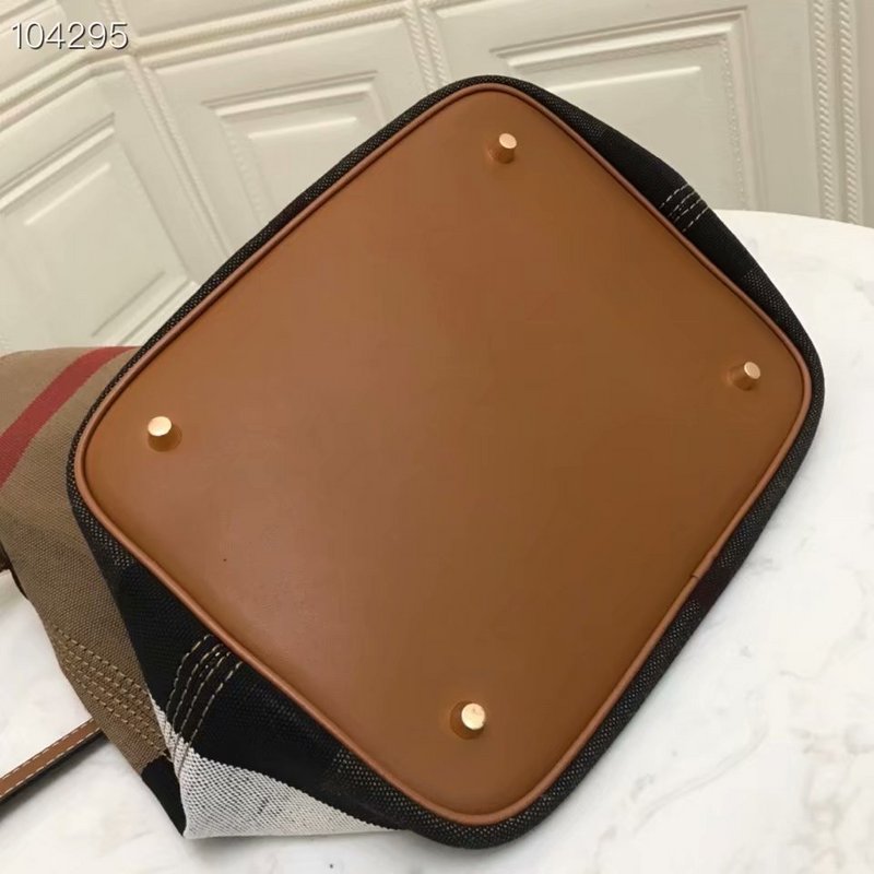 Burberry Bags - Bagsattire   217