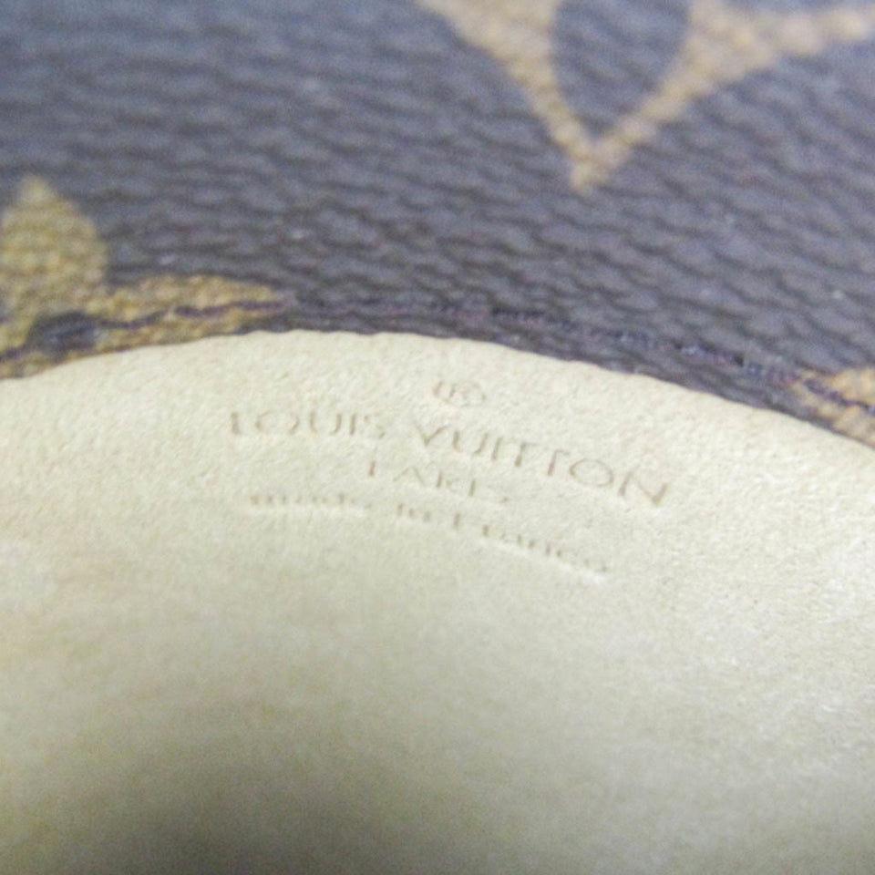 Louis Vuitton Pochette  Canvas Clutch Bag