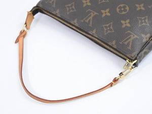 Louis Vuitton Pochette Accessoire  Canvas Clutch Bag