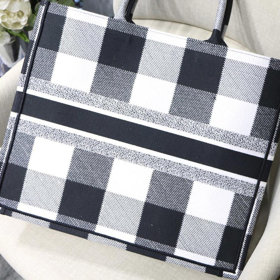 Christian Dior BOOK TOTE