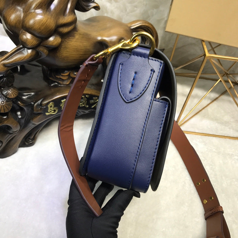 Burberry Bags - Bagsattire   257