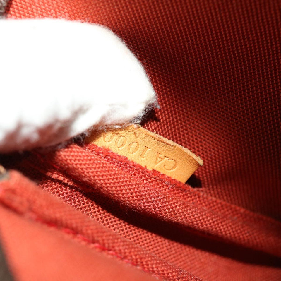 Louis Vuitton Pochette Accessoire  Canvas Clutch Bag