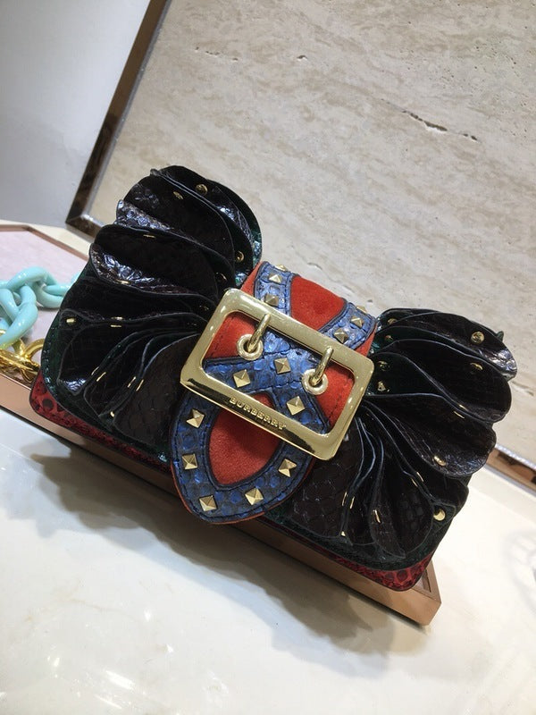 Burberry Bags - Bagsattire   375