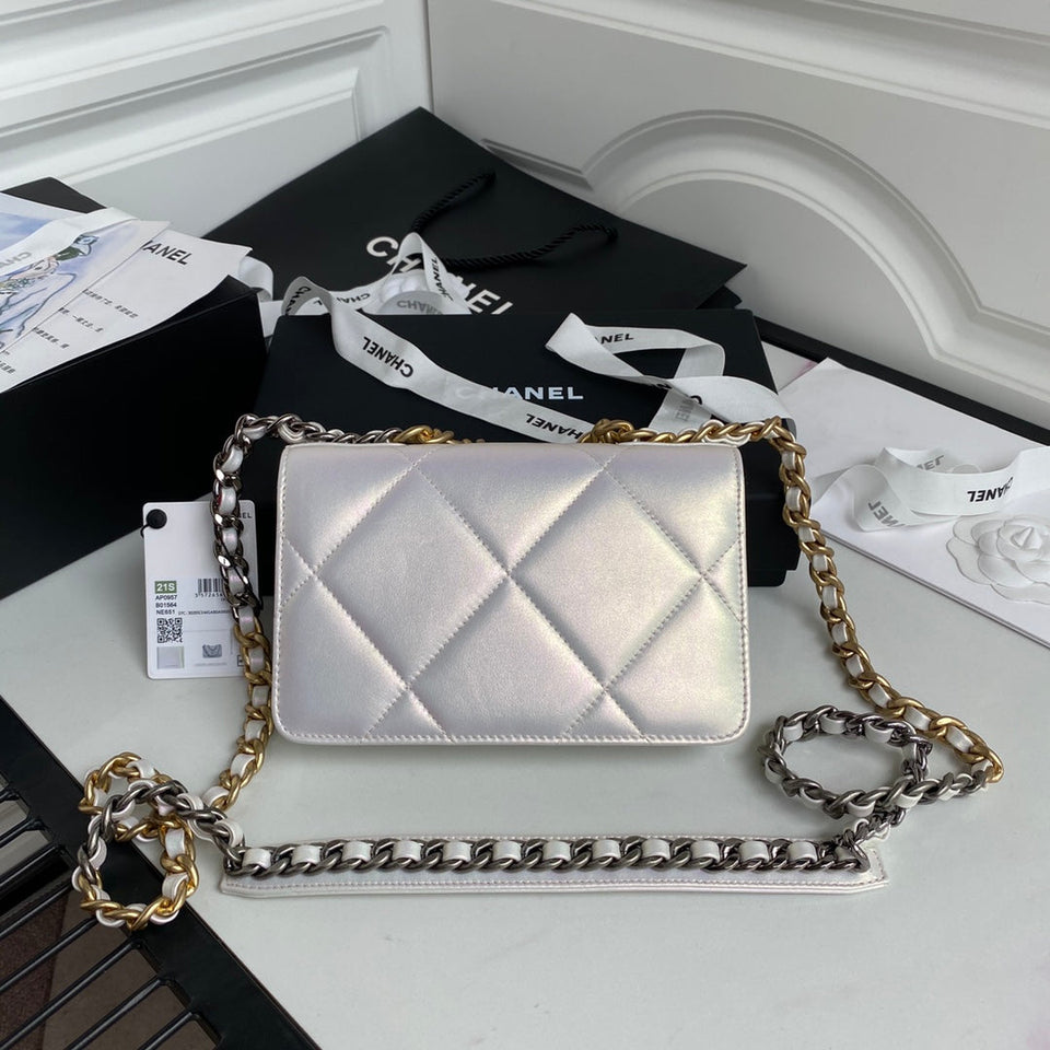Chanel - Luxury Bag - CHL - 845