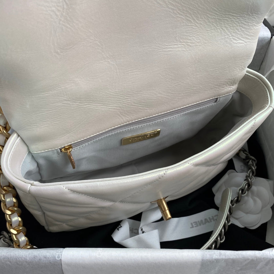 Chanel - Luxury Bag - CHL - 843