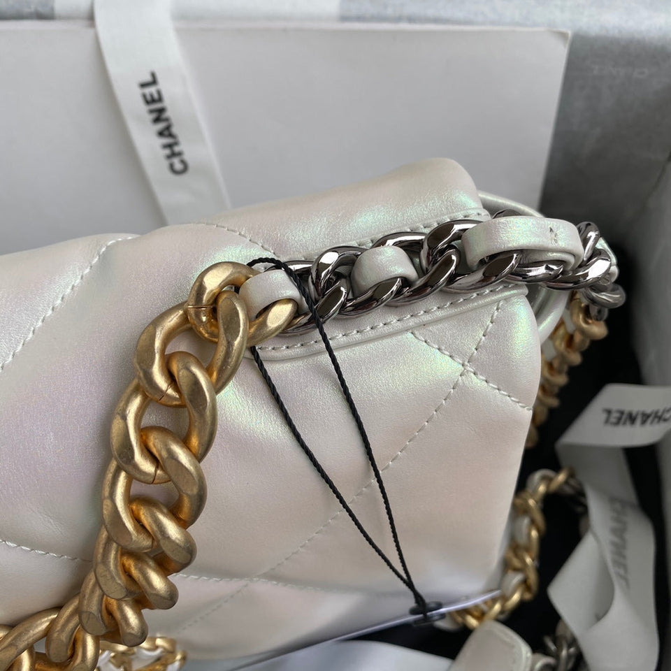 Chanel - Luxury Bag - CHL - 843