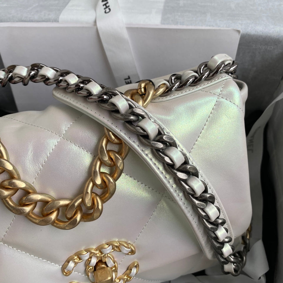 Chanel - Luxury Bag - CHL - 843