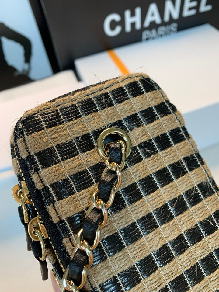 Chanel - Luxury Bag - CHL - 749