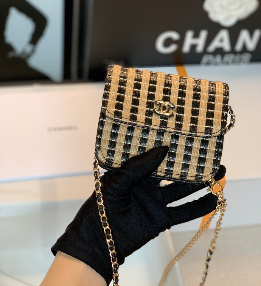Chanel - Luxury Bag - CHL - 750