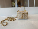 Chanel - Luxury Bag - CHL - 773