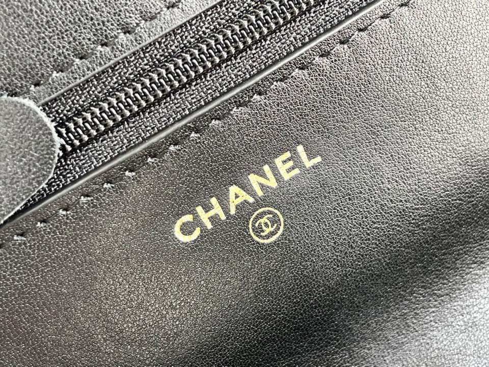 Chanel - Luxury Bag - CHL - 1211