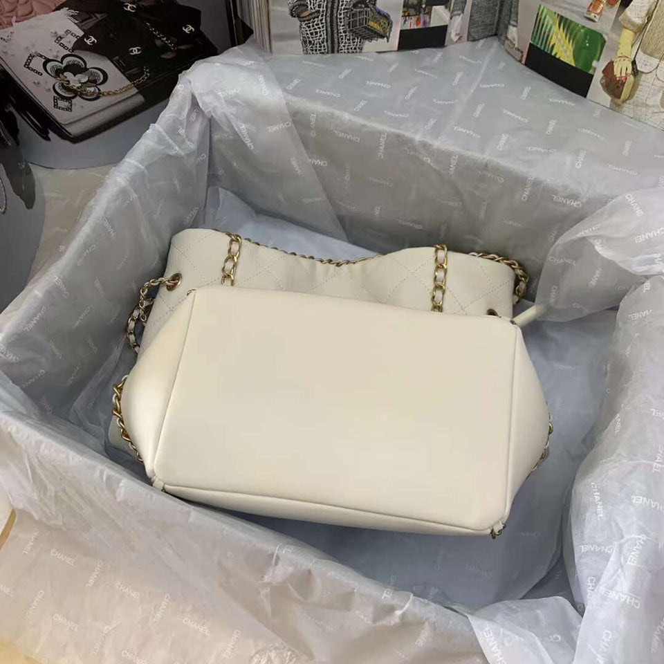 Chanel - Luxury Bag - CHL - 943