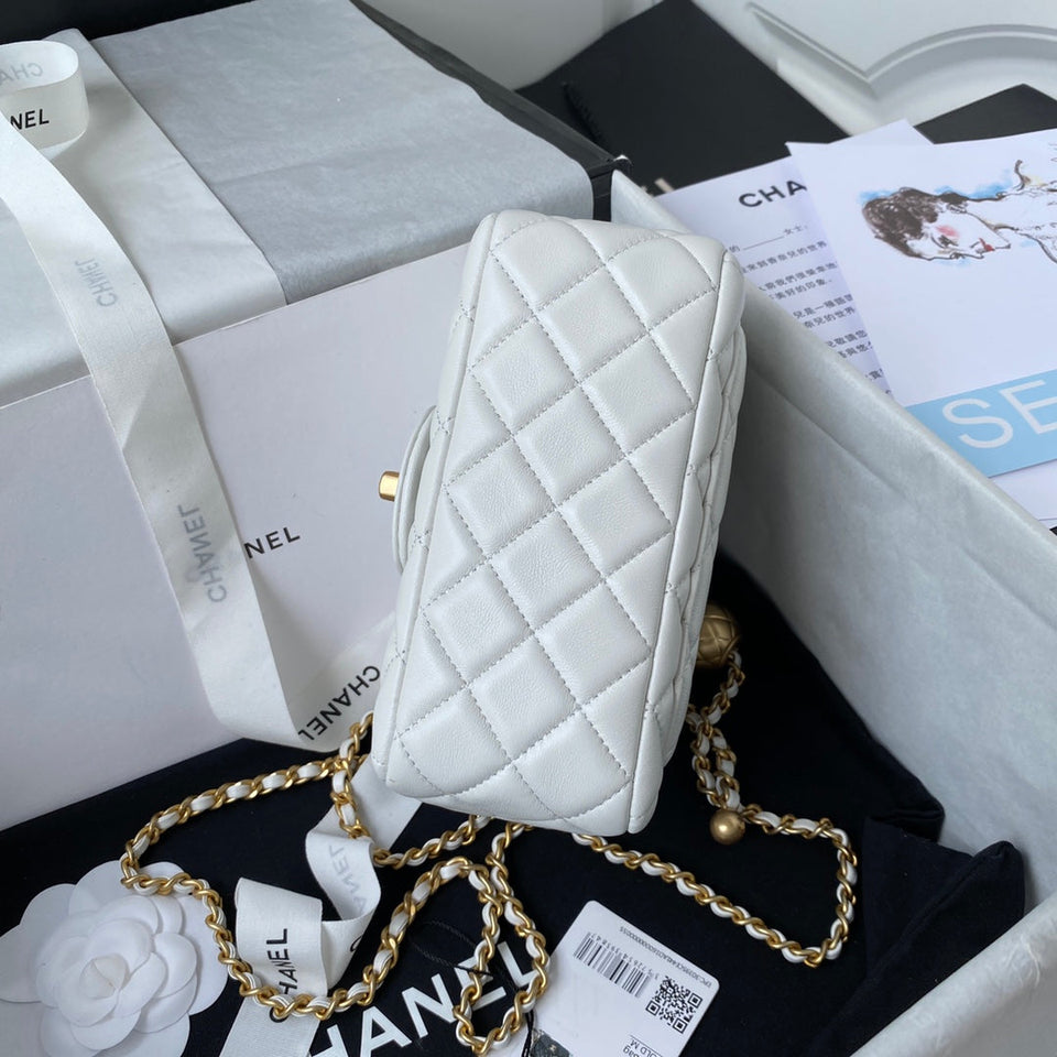 Chanel - Luxury Bag - CHL - 526