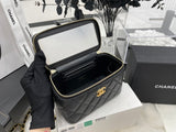 Chanel - Luxury Bag - CHL - 511