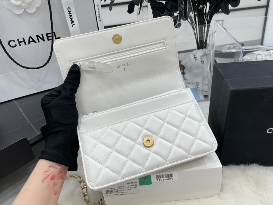 Chanel - Luxury Bag - CHL - 497