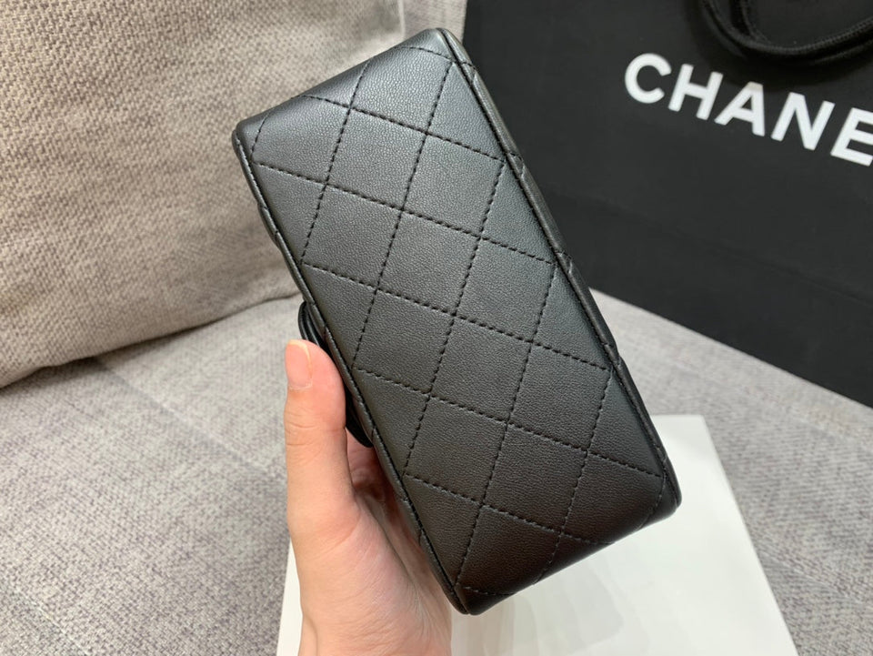 Chanel - Luxury Bag - CHL - 1019