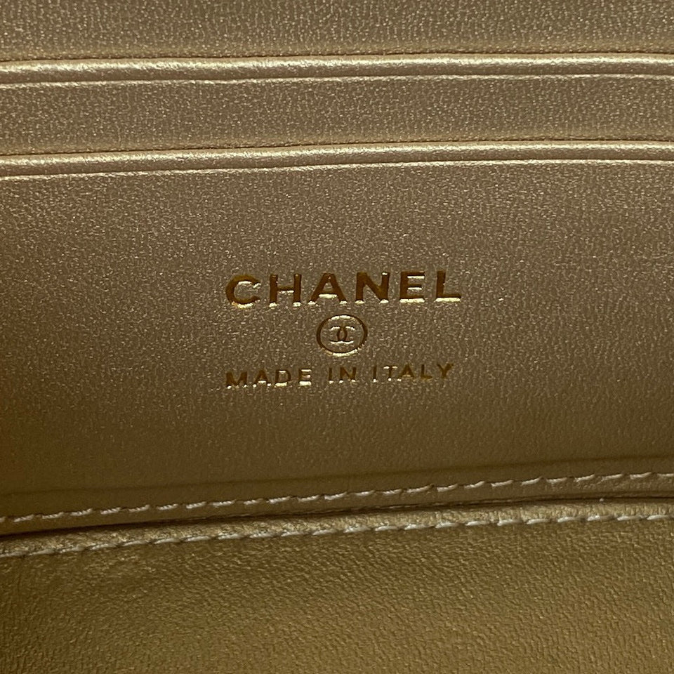 Chanel - Luxury Bag - CHL - 1093