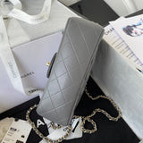Chanel - Luxury Bag - CHL - 686
