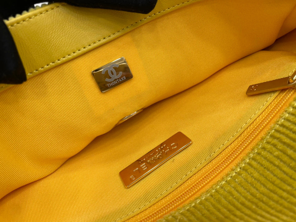 Chanel - Luxury Bag - CHL - 676