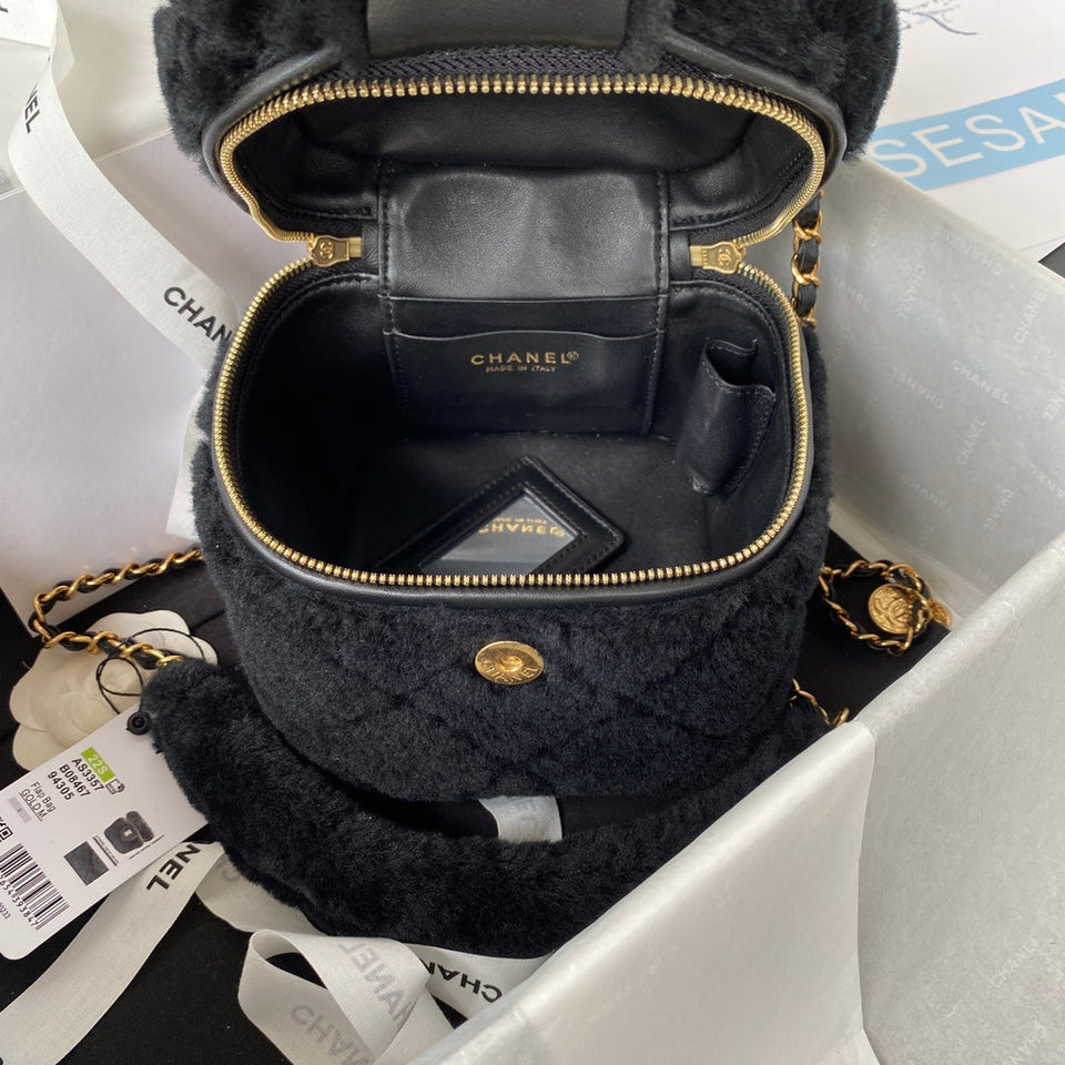 Chanel - Luxury Bag - CHL - 1077