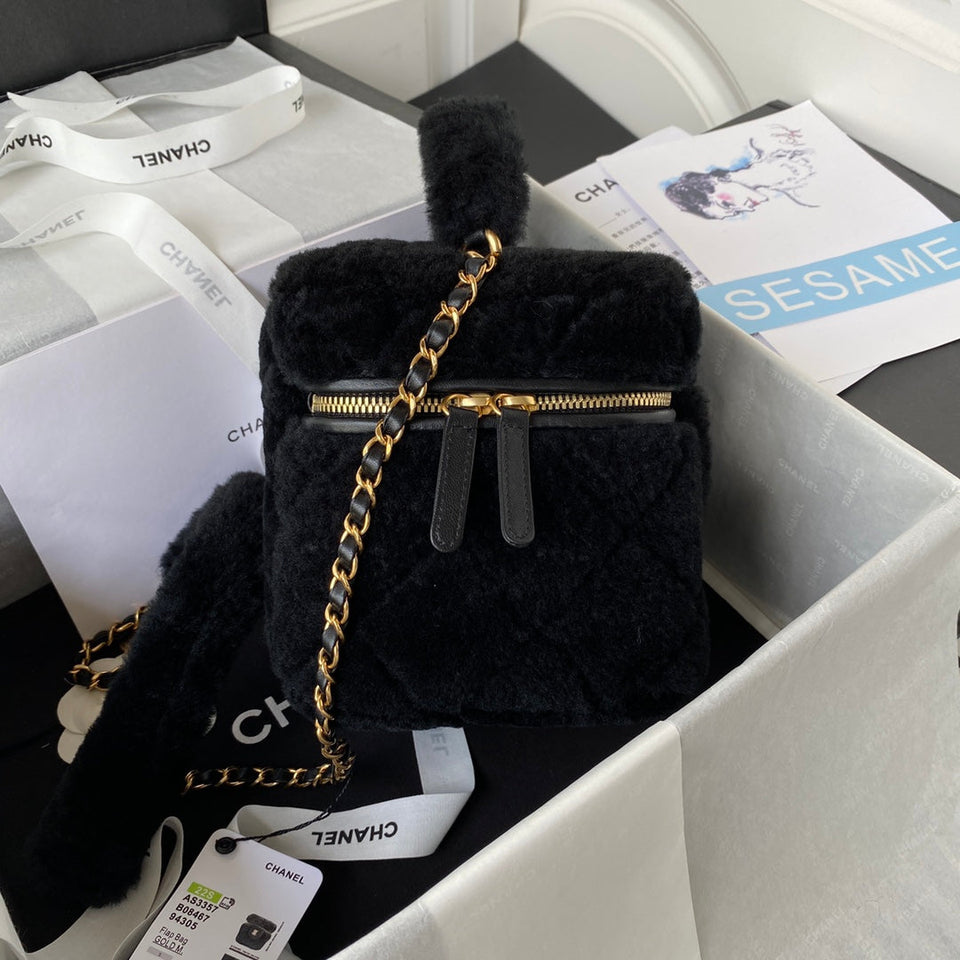 Chanel - Luxury Bag - CHL - 1077