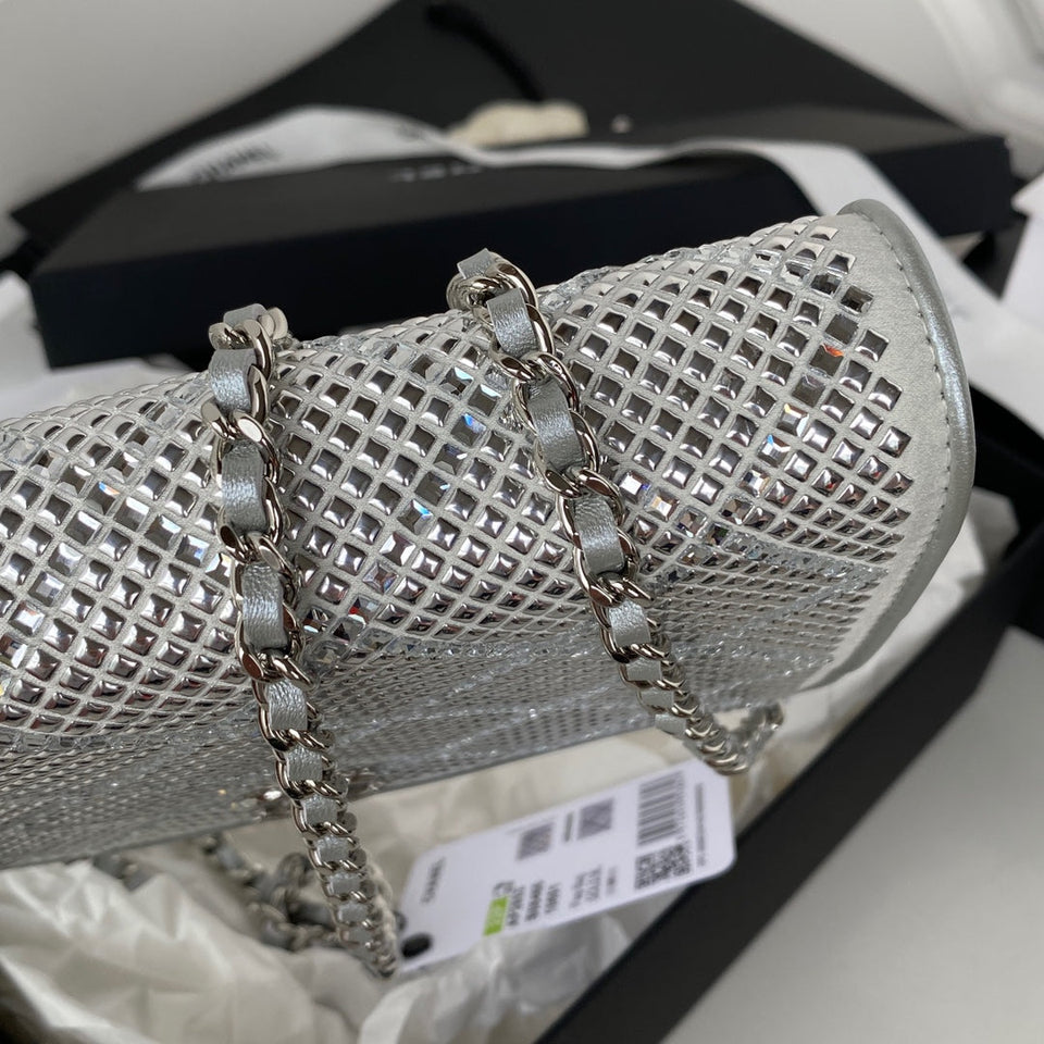 Chanel - Luxury Bag - CHL - 1070