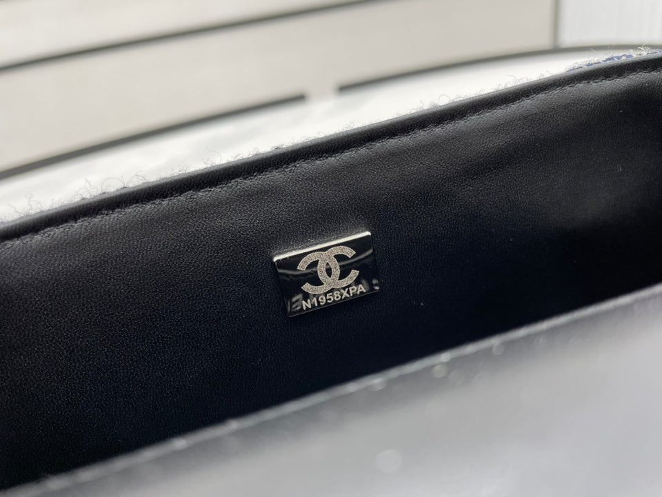 Chanel - Luxury Bag - CHL - 667